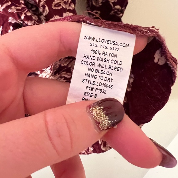 Love Floral Top size Small - Picture 4 of 4